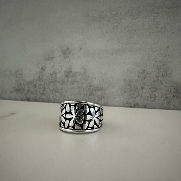 James Avery Jewelry James Avery Flower Ring Poshmark